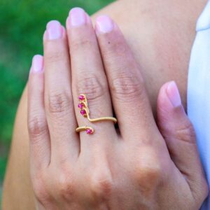 9k Gold - Cereza Ring